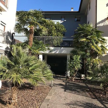 Casa Chiara Apartment Riva del Garda Luaran gambar